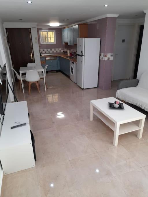 Appartamento Garcia Noblejas - Apartamento En Málaga