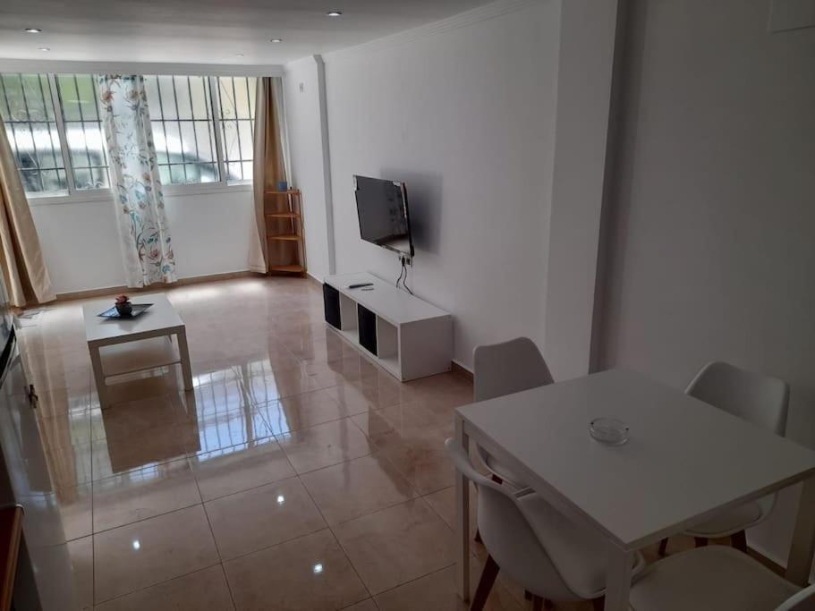 Garcia Noblejas - Apartamento En *