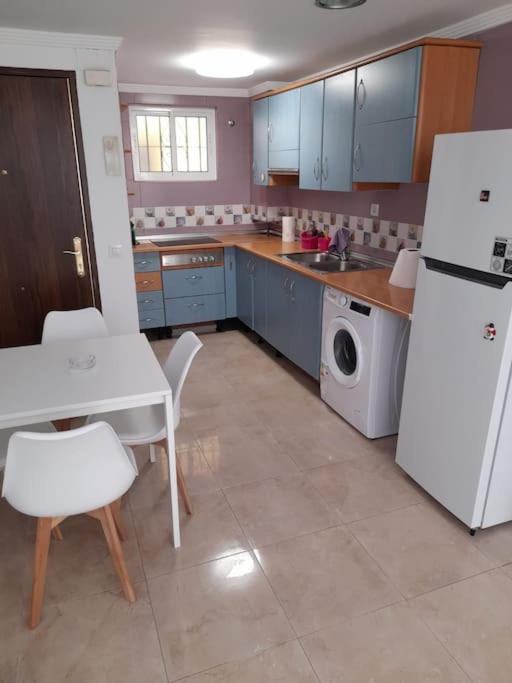 Appartamento Garcia Noblejas - Apartamento En Málaga