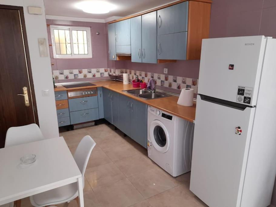 Garcia Noblejas - Apartamento En Málaga